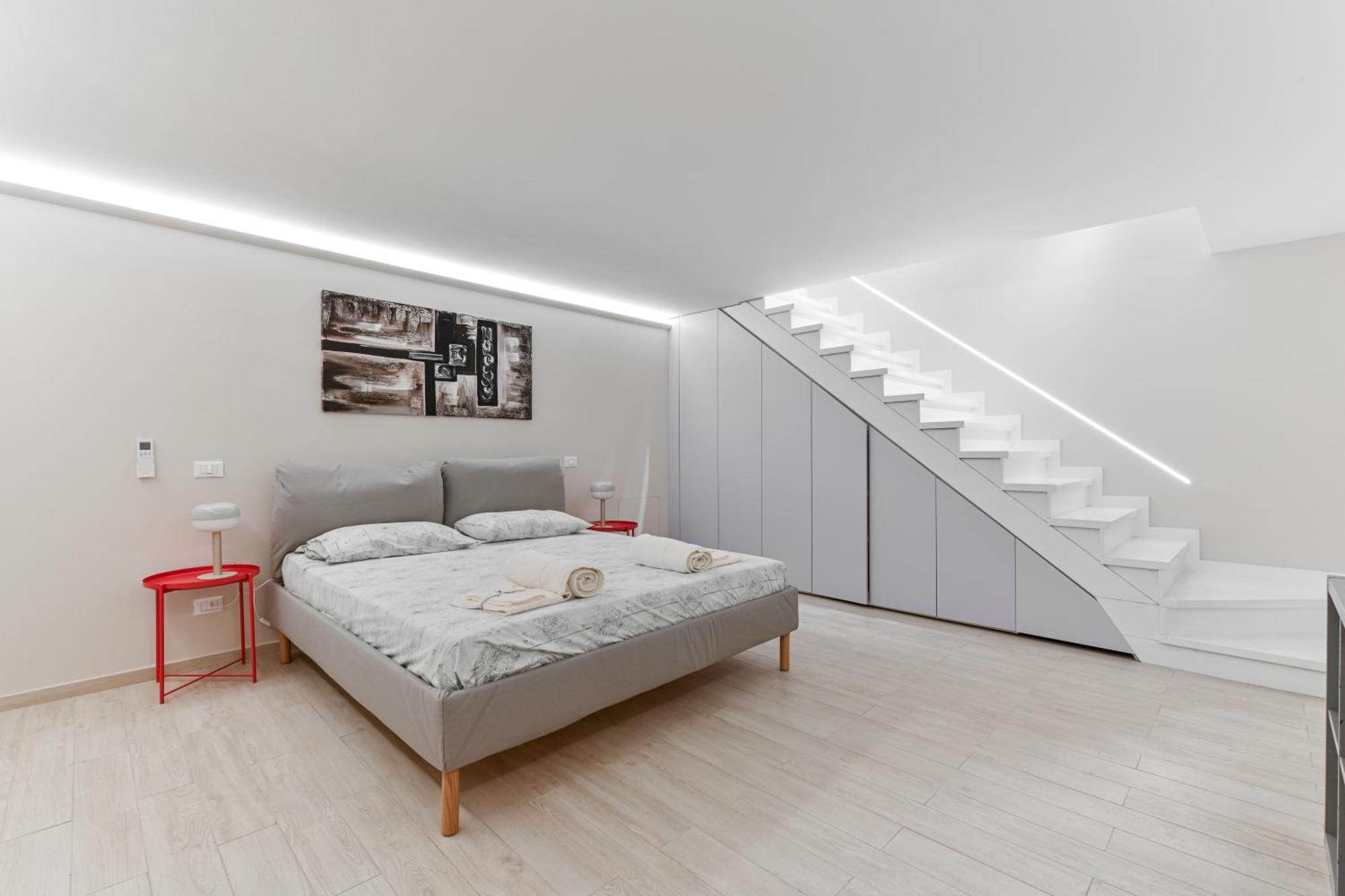 San Siro Ippodromo - Rho Fiera Elegant Two-story Loft Ferienhaus *