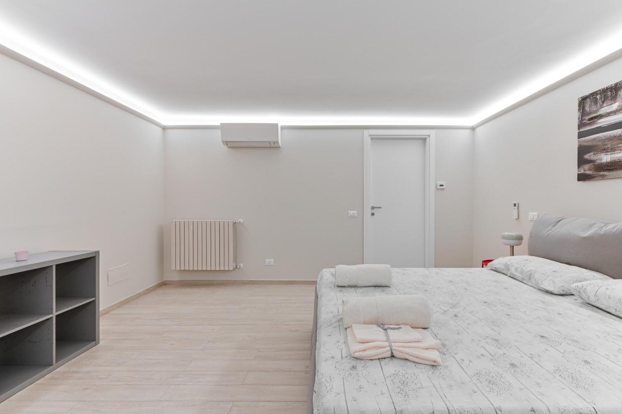 San Siro Ippodromo - Rho Fiera Elegant Two-story Loft Ferienhaus *